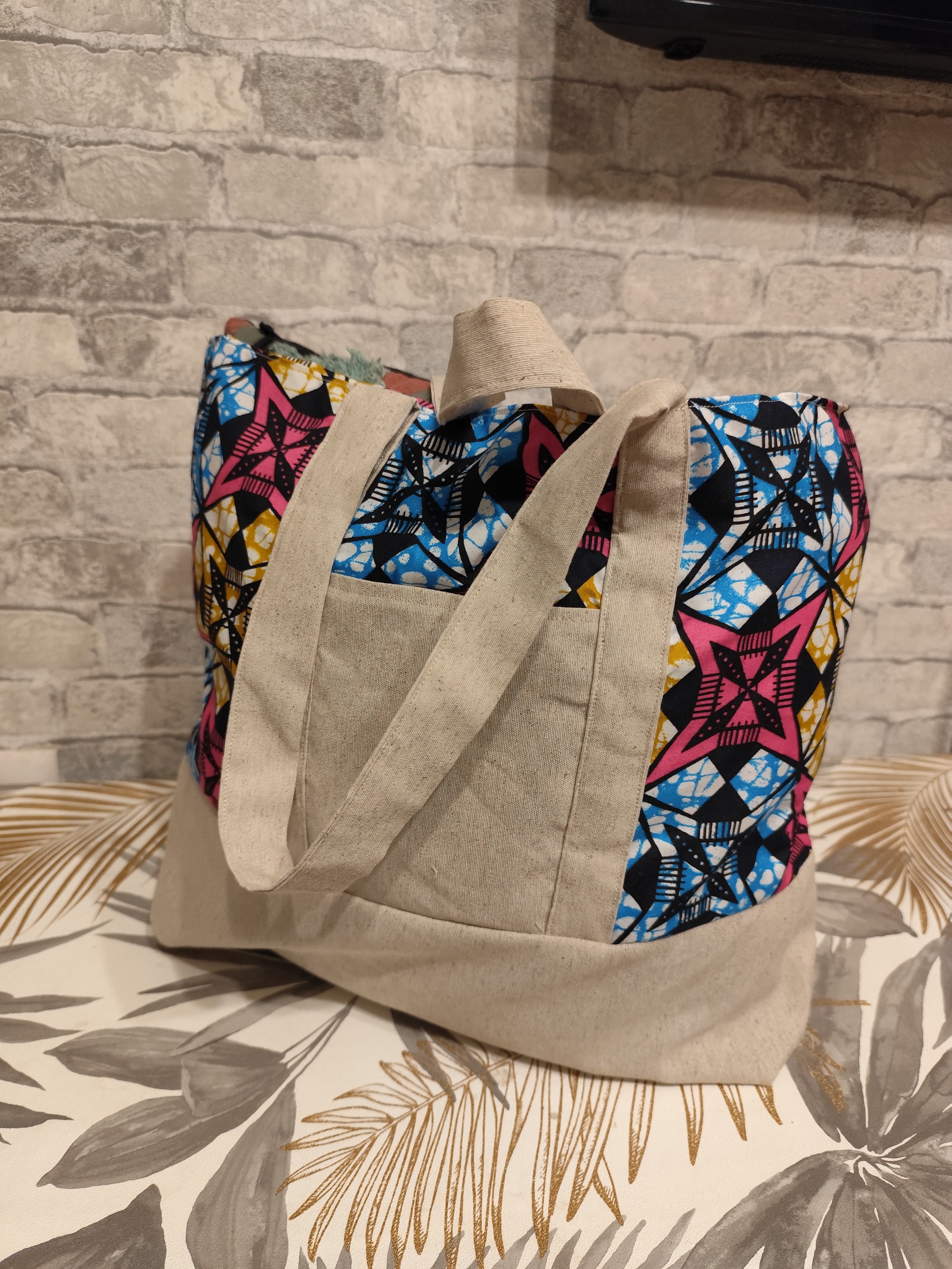 Binta. Totebag cousu main – pièce unique.